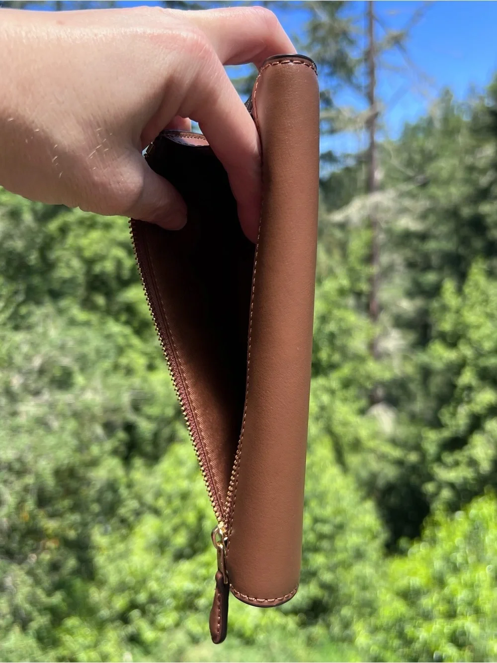 COACH Leather Trifold Wallet Brown w Gold Hardware AUTHENTIC